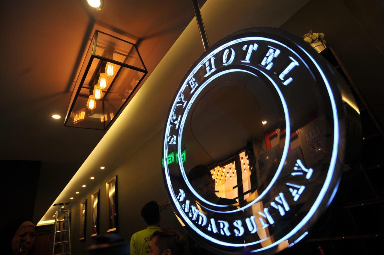 Skye Hotel Sunway Subang Jaya Exterior foto
