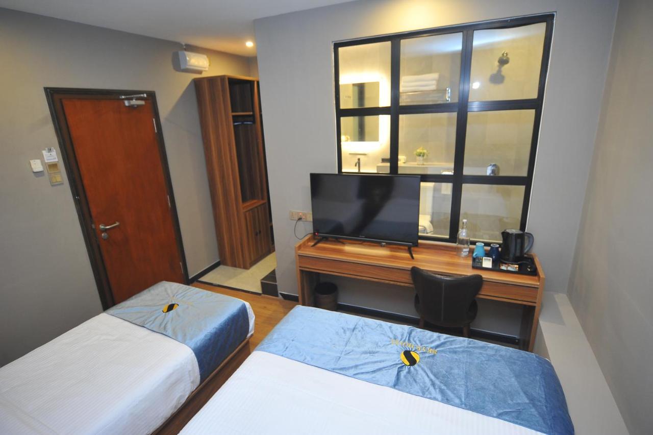 Skye Hotel Sunway Subang Jaya Exterior foto